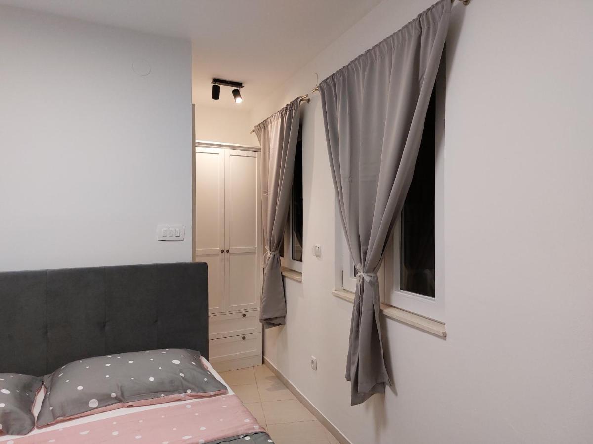 Guest House Vitaro Split Zewnętrze zdjęcie